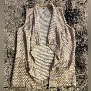 Croft & Barrow Women’s Sweater Vest